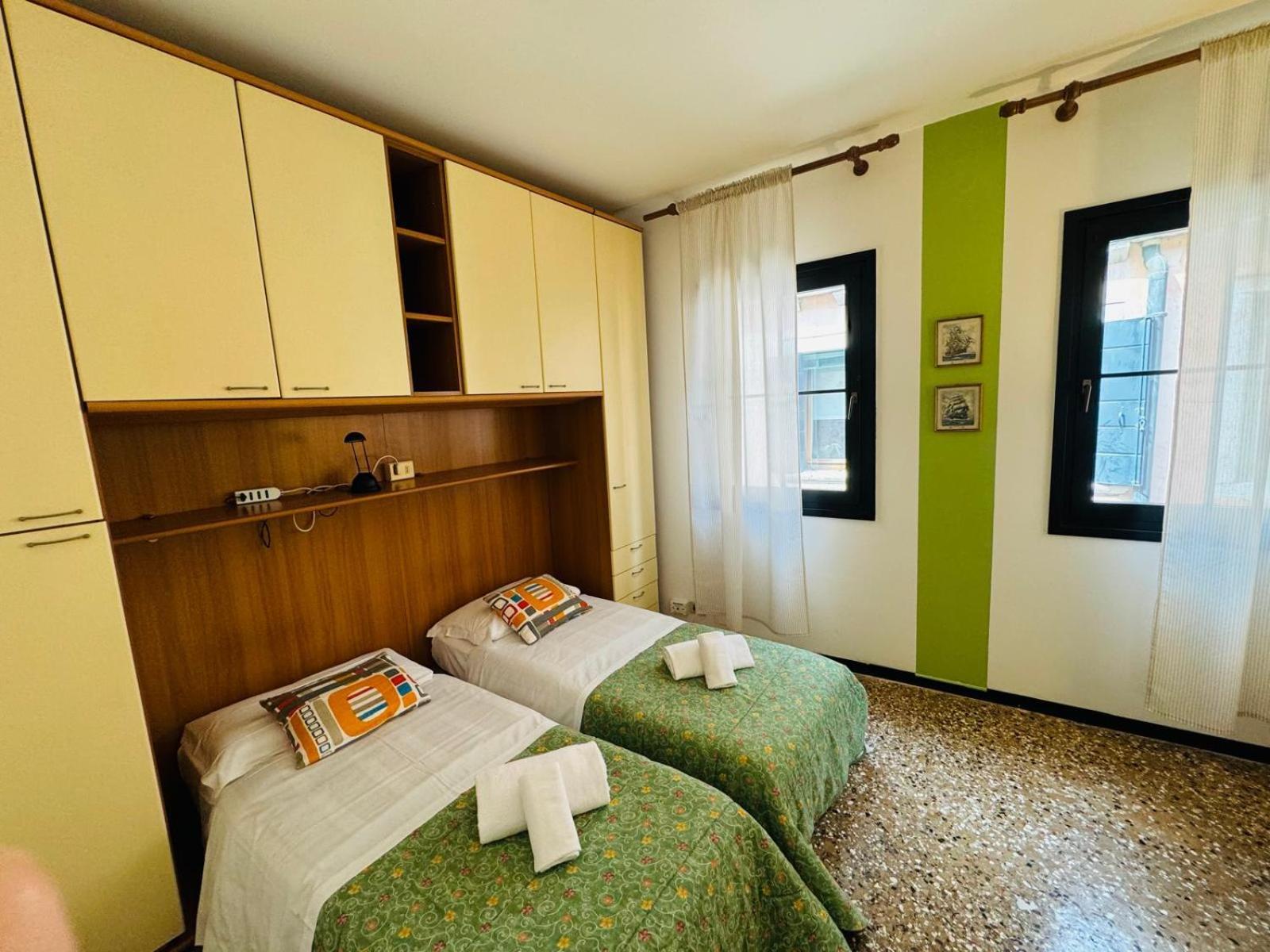 Grimaldi Apartments San Marco&Castello Venezia Esterno foto